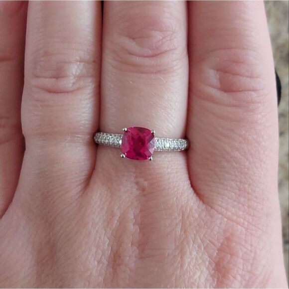 2.2 Carat Ruby Ring 925 Sterling Silver - Picture 8 of 12